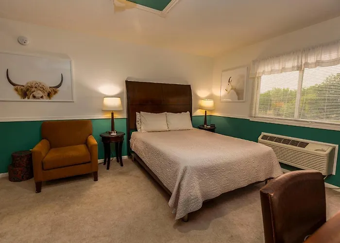 Sweetgrass Inn Bed & Breakfast